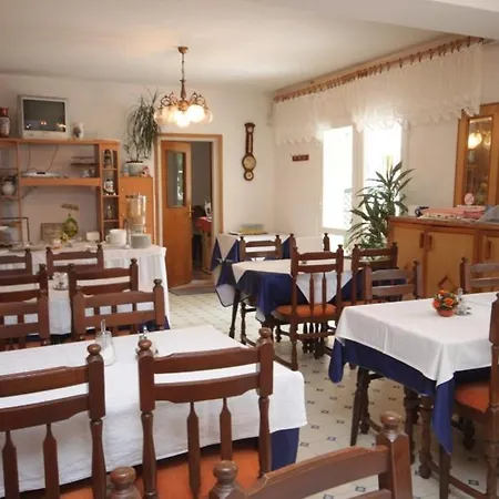 Penzion And With Parking Space Lovran, Opatija - 2321 3*