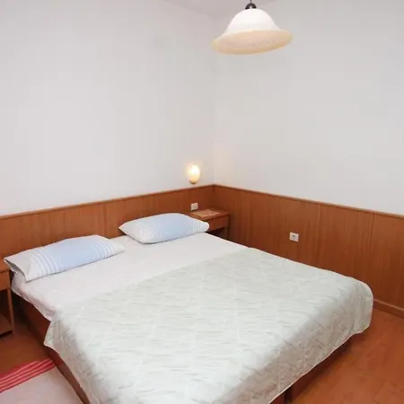 And With Parking Space Lovran, Opatija - 2321 Penzion Lovran