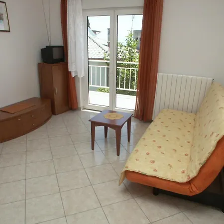 Penzion And With Parking Space Lovran, Opatija - 2321