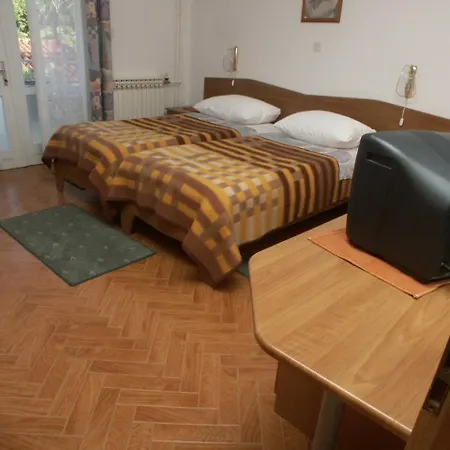 And With Parking Space Lovran, Opatija - 2321 Penzion