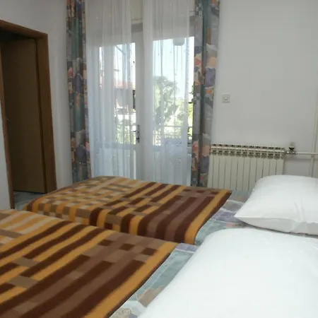 Penzion And With Parking Space Lovran, Opatija - 2321