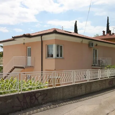 Guest house And With Parking Space Lovran, Opatija - 2321 3*