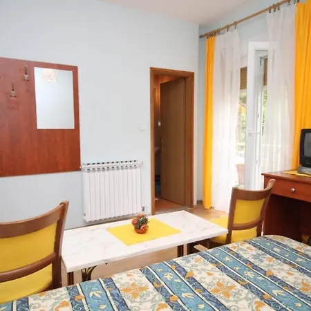 And With Parking Space Lovran, Opatija - 2321 3* Lovran